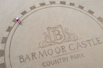 Barmoor Logo